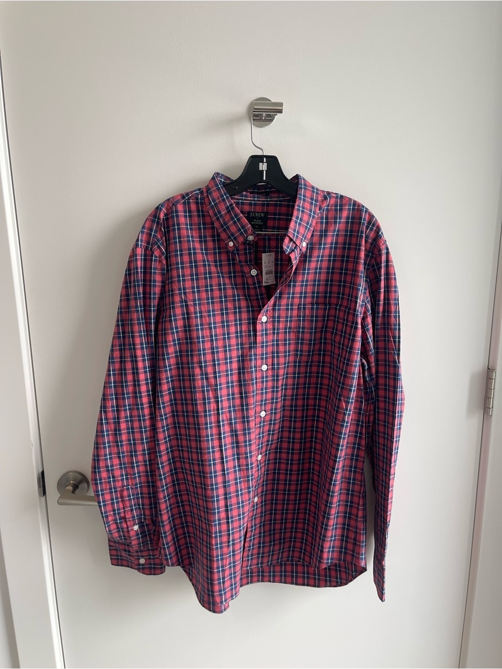 J Crew Flex Washed Classic Men's Red and Navy Plaid Button-Down Shirt